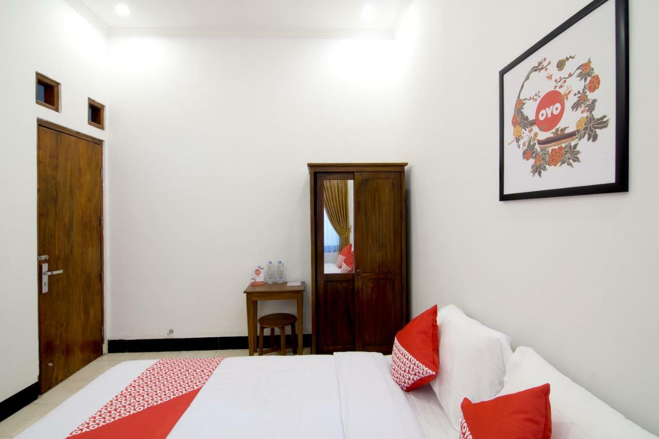 Oyo 931 Dara Dewi Homestay Yogyakarta Kültér fotó