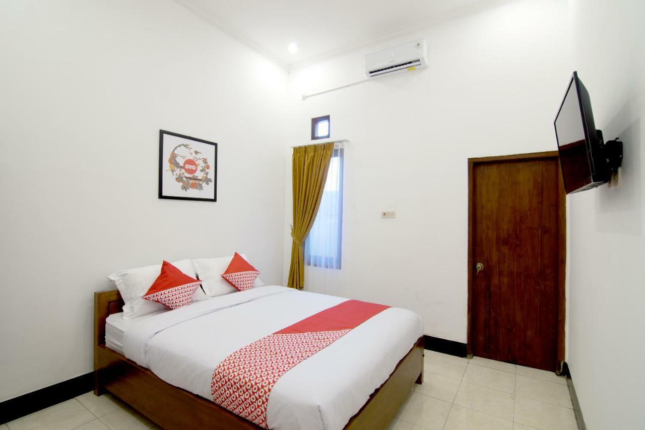 Oyo 931 Dara Dewi Homestay Yogyakarta Kültér fotó
